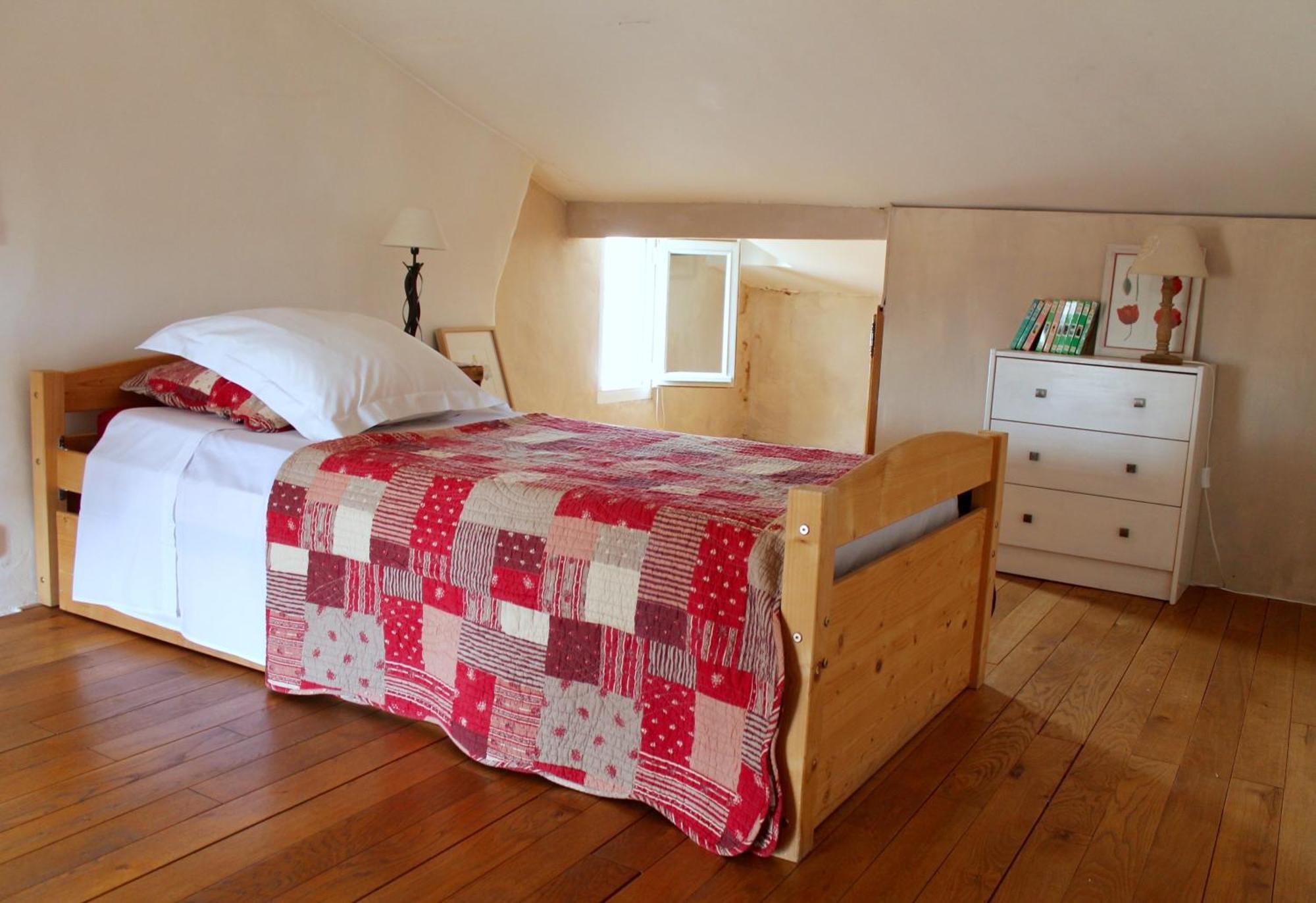 Ferienwohnung Duplex En Plein Centre LʼIsle-sur-la-Sorgue Exterior foto